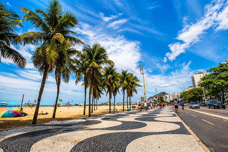 Passos da Praia de Copacabana | Conforto e Charme