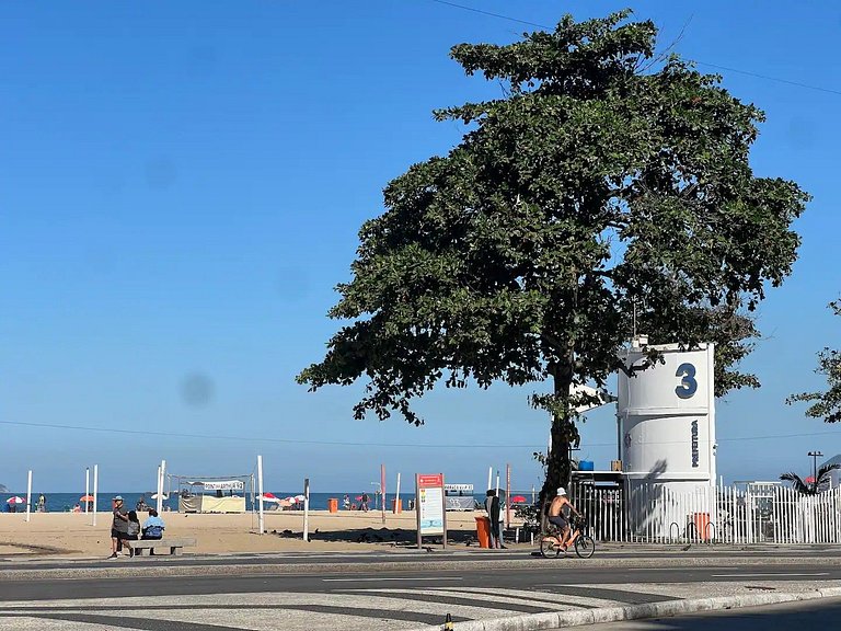Passos da Praia de Copacabana | Conforto e Charme
