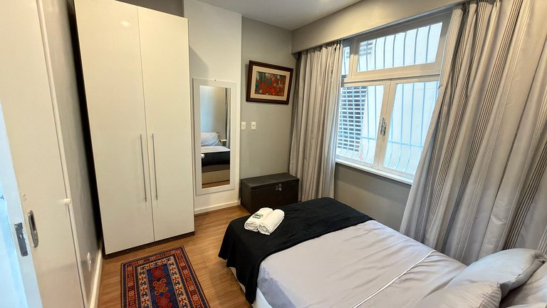 Passos da Praia de Copacabana | Conforto e Charme