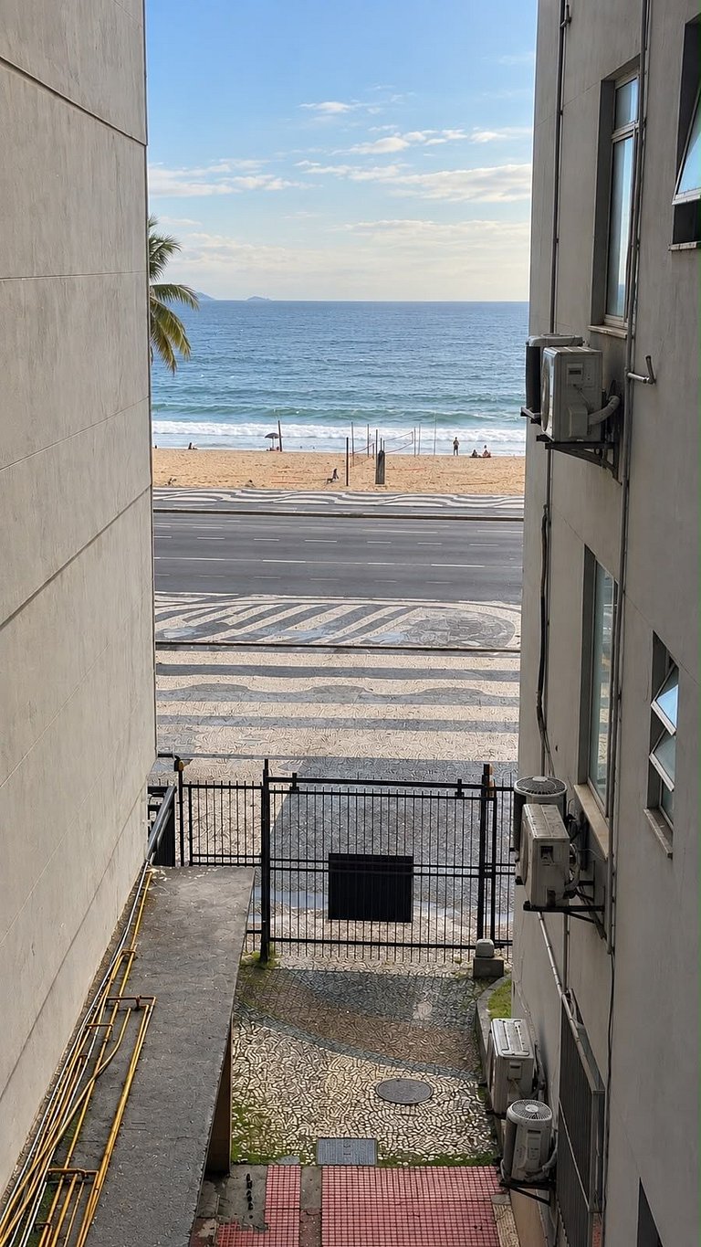 Vista Mar na Av. Atlântica | Conforto e Espaço